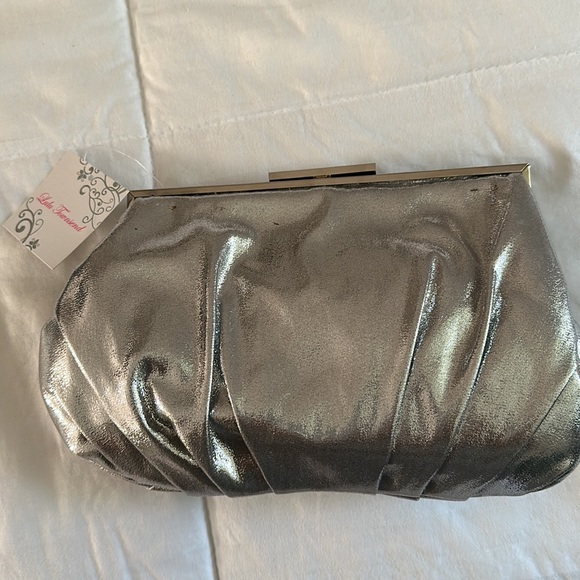 Evening Bag - Picture 2 of 4